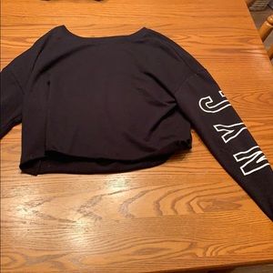 cropped nyc black hoodie